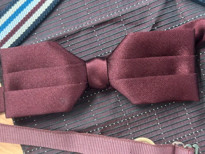 Vintage Hosenträger-Set mit Fliege, Einstecktuch & Knöpfen – Bordeaux & Blau