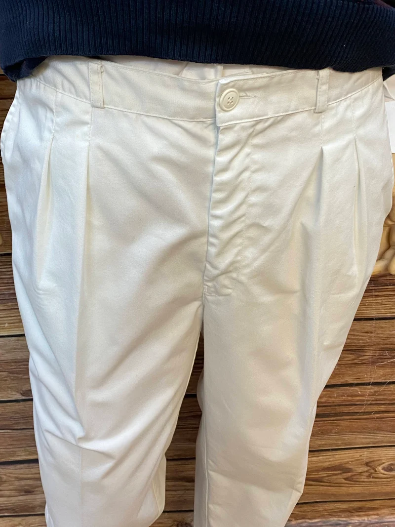 20er-Jahre-Outfit - Größe 54 – Pullunder mit weißer Hose & Schiebermütze