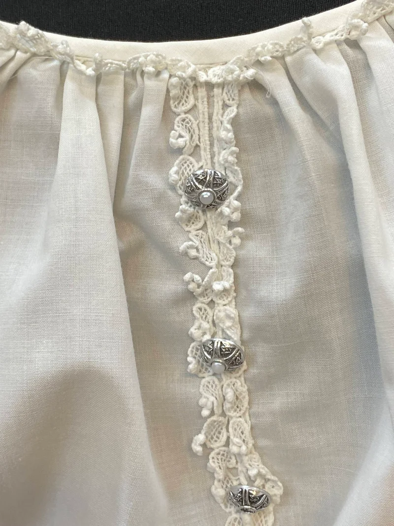 Dirndlbluse weiß - Spitze, Gr.44