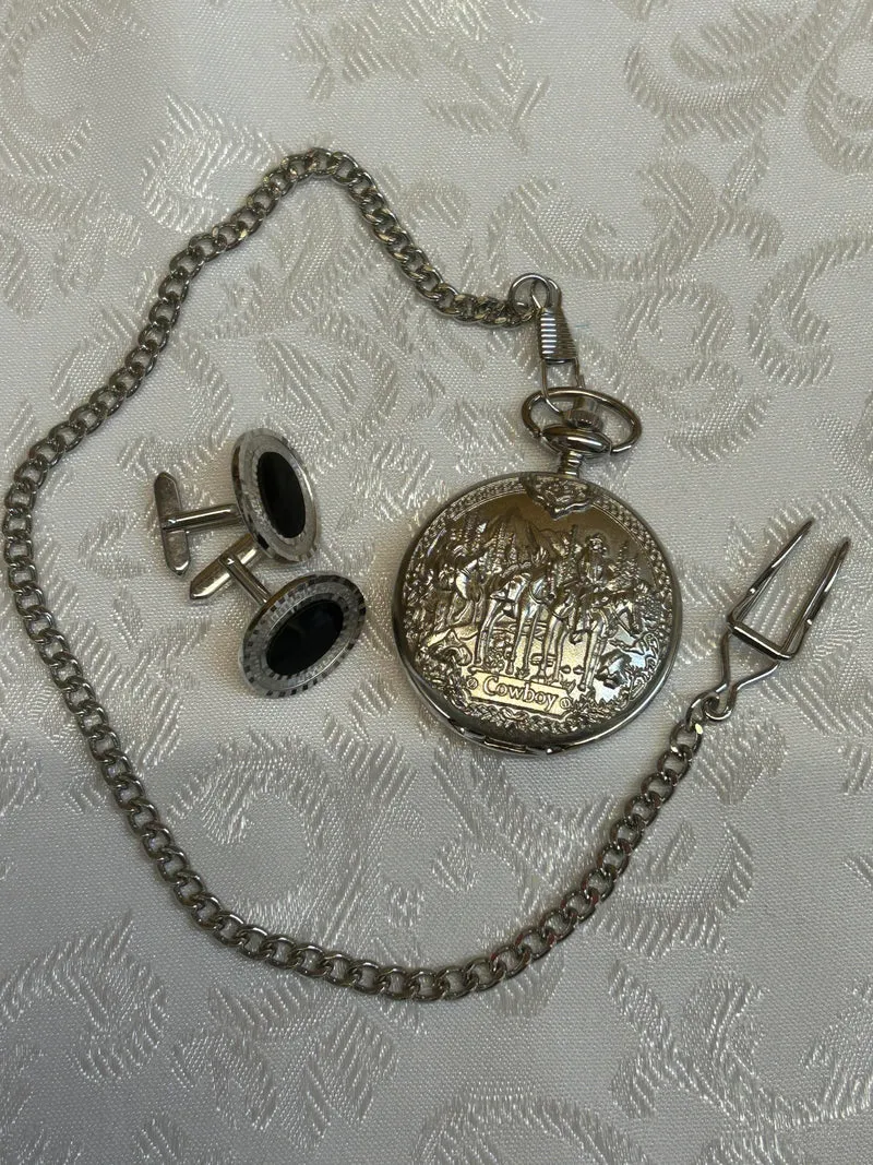 Taschenuhr-Set „Cowboy“ mit Manschettenknöpfen – silberfarben, neu