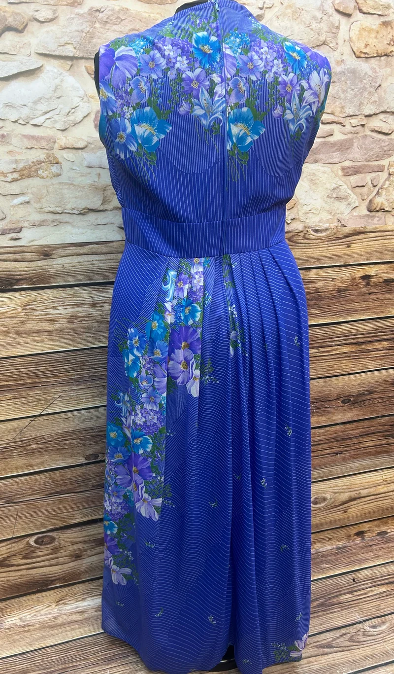Original 70er Jahre Maxikleid blau floral Gr. 46