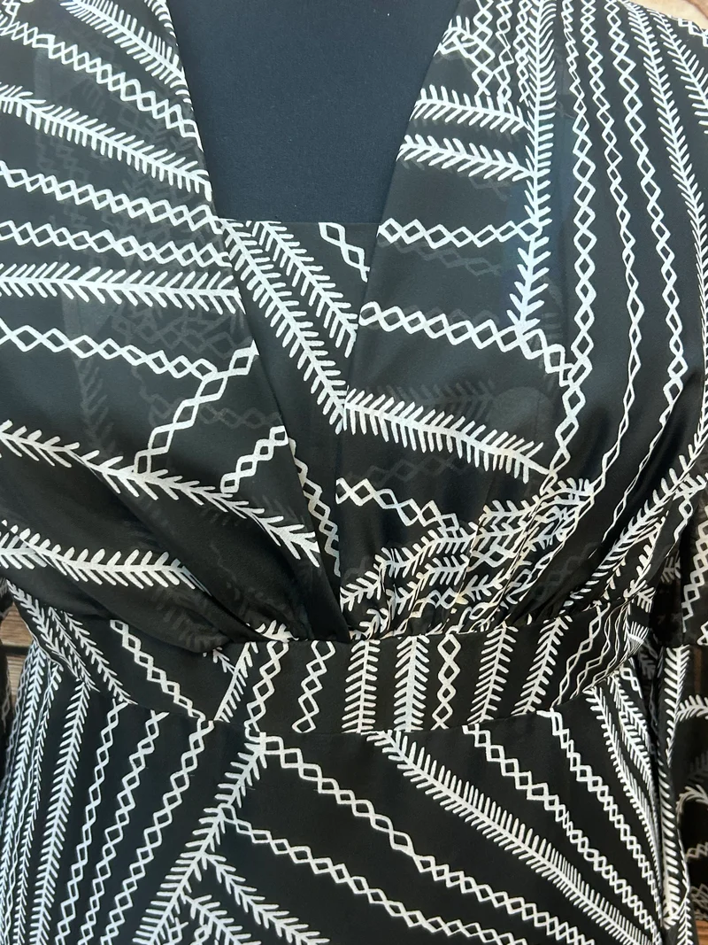Original 70er Jahre Maxikleid schwarz blau Gr. 46