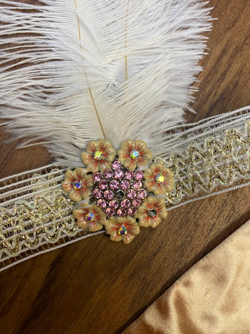 Flapperkleid Gr. 40 mit Kopfschmuck und Handschuhen