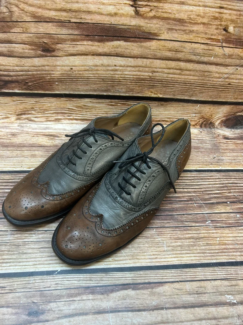 Vintage-Schuhe Brogues von Geox – Größe 40