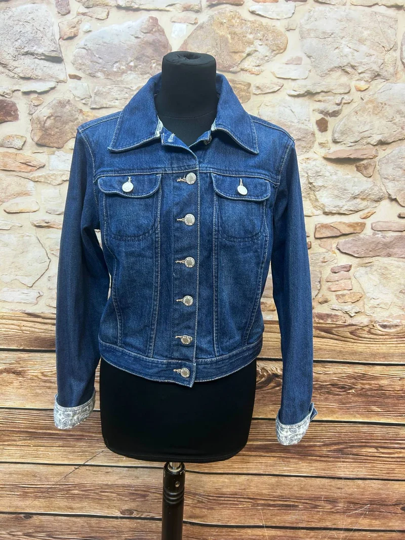 Vintage Jeansjacke Gr. 42 – Klassischer Denim-Look