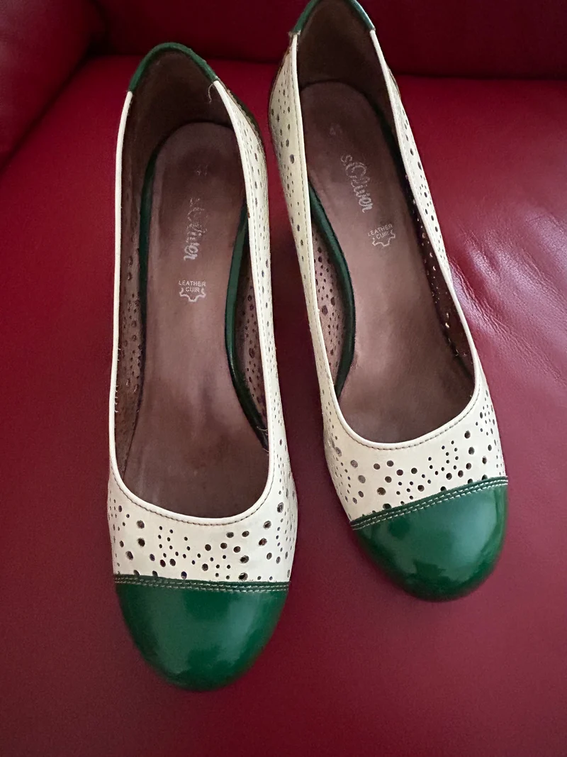 Retro-Pumps 41 • Grün & Creme • Leder
