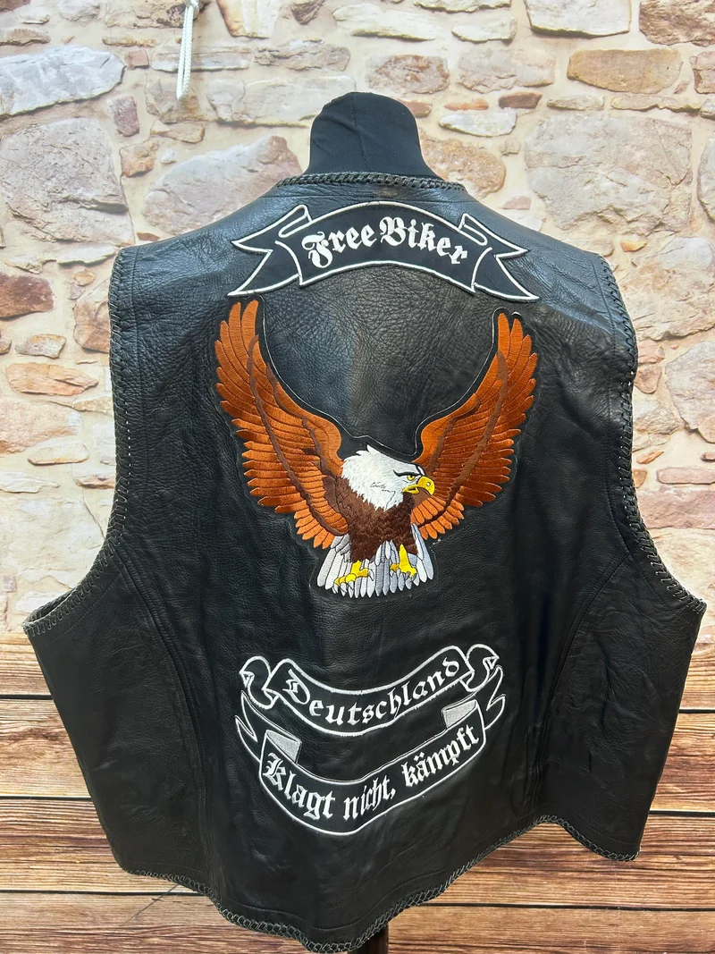 Lederweste 7XL – Ein echtes Statement für Free Biker