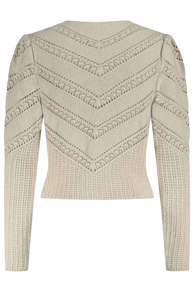 Strickjacke mit V-Lochmusterung