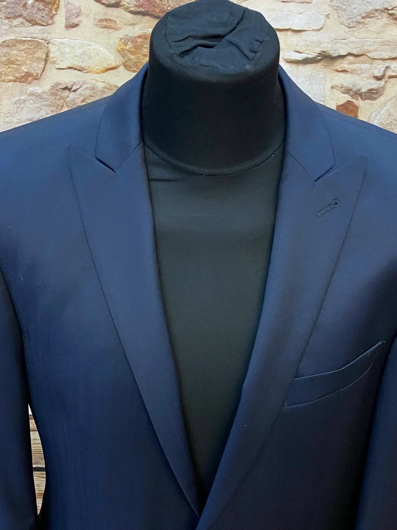 Elegantes Wilvorst Sakko in Größe 98 – Dunkelblau, Hochwertig & Neu