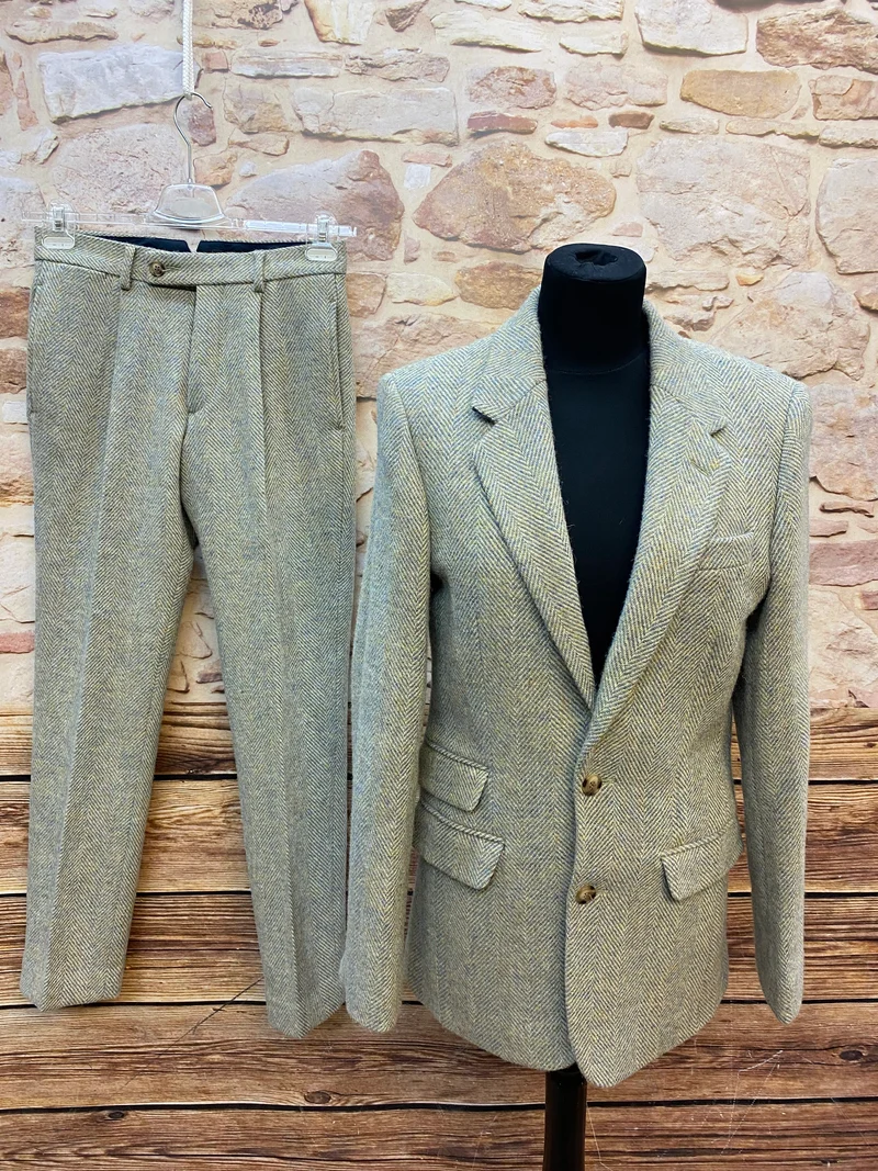 Original Harris Tweed Vintage Anzug aus 100 % Schurwolle – Größe 36