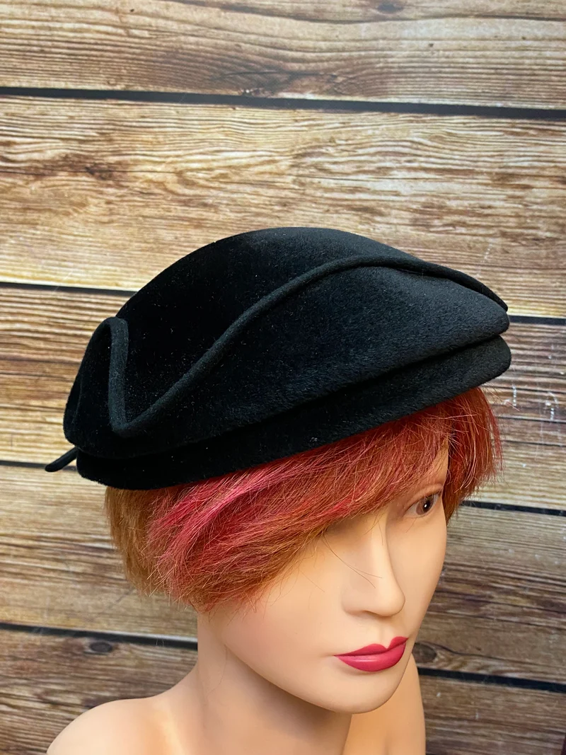 Damen-Outfit im 50er Jahre Vintage-Stil Gr.38