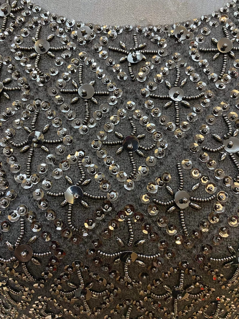 Vintage Pailletten Top Schwarz – Perlenbesetzt & Elegant – Größe 34