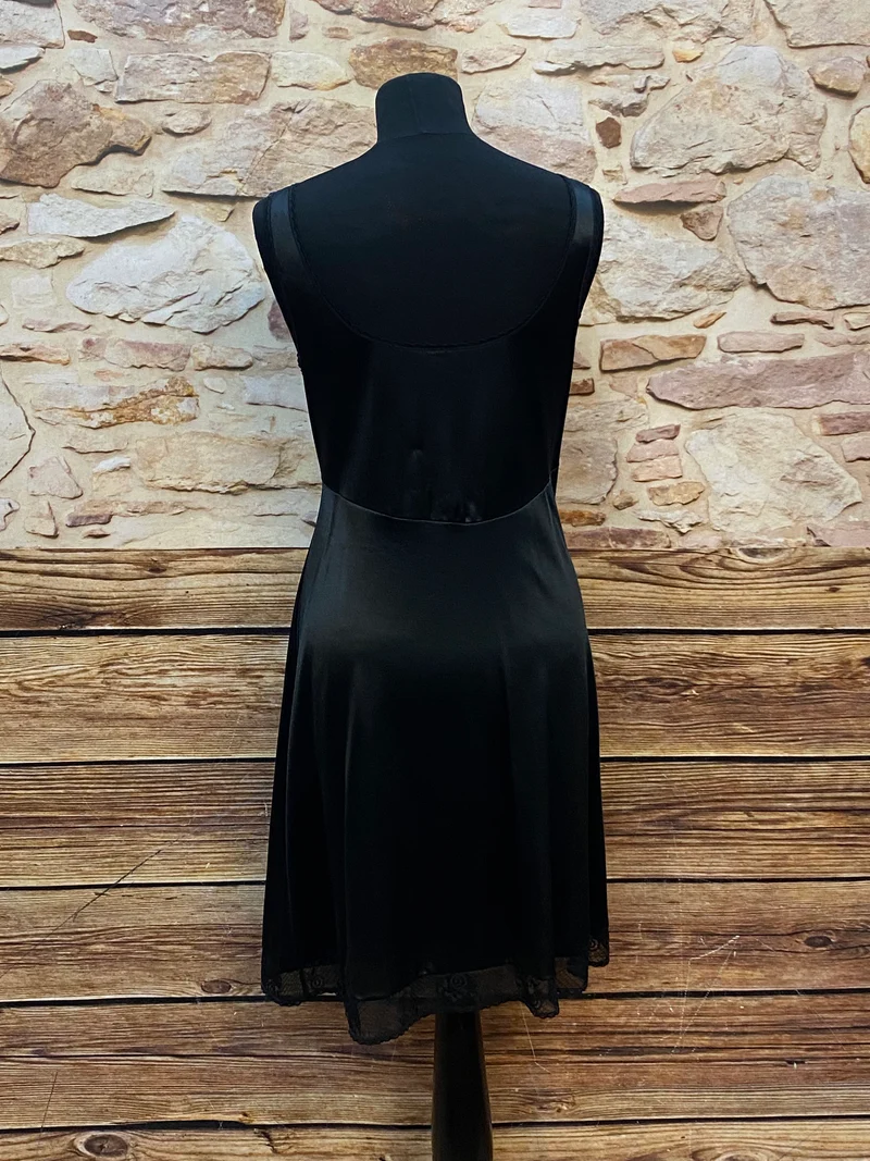 Vintage-Unterkleid mit Spitze – Klassisch Schwarz, Gr.38