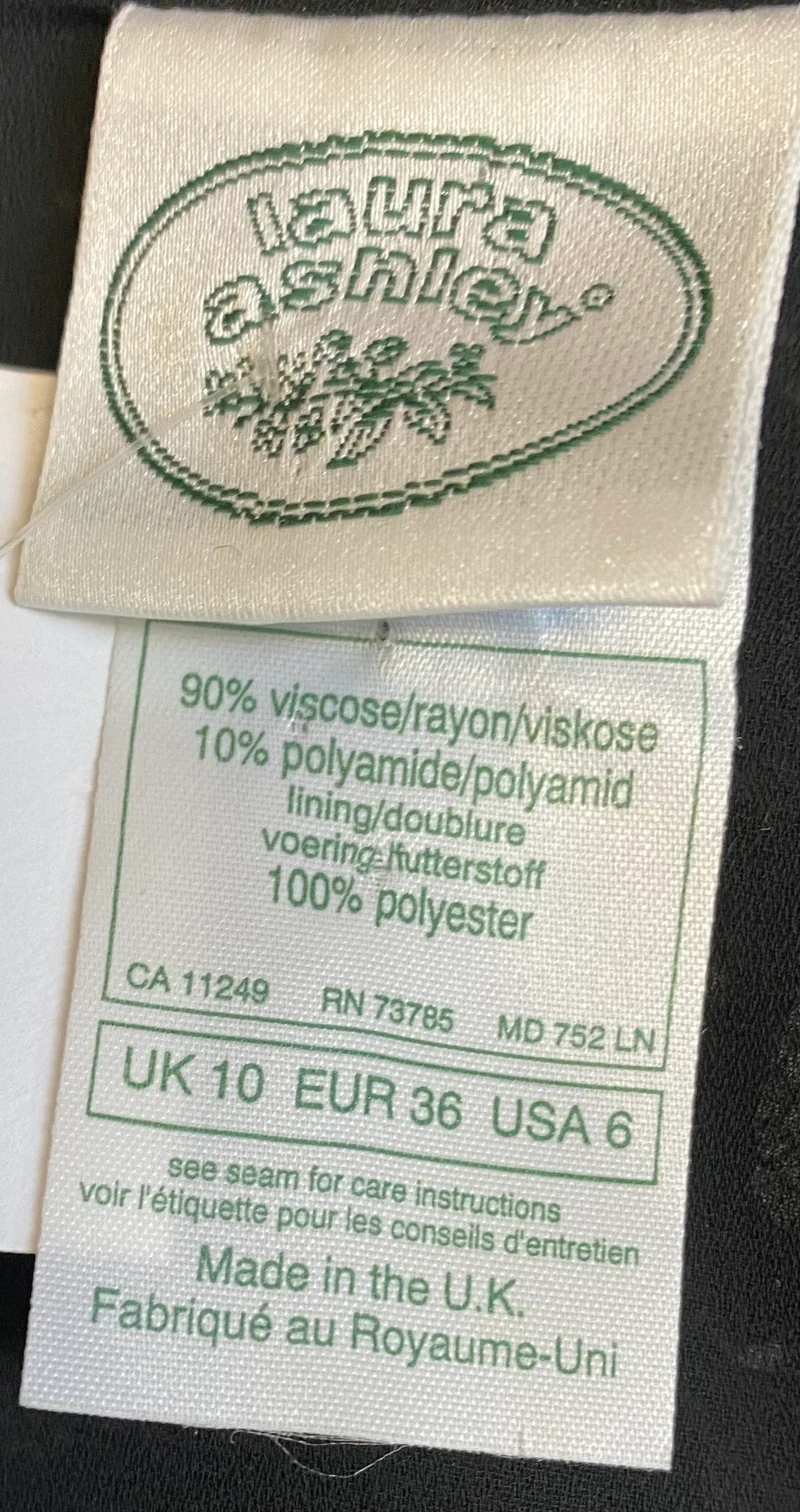 Vintage Abendkleid aus schwarzer Spitze von Laura Ashley