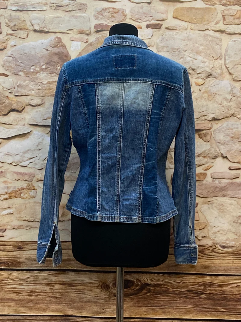 Vintage Jeansjacke Damen Gr. 38 – Denim Jacke mit Reißverschluss & Used Look