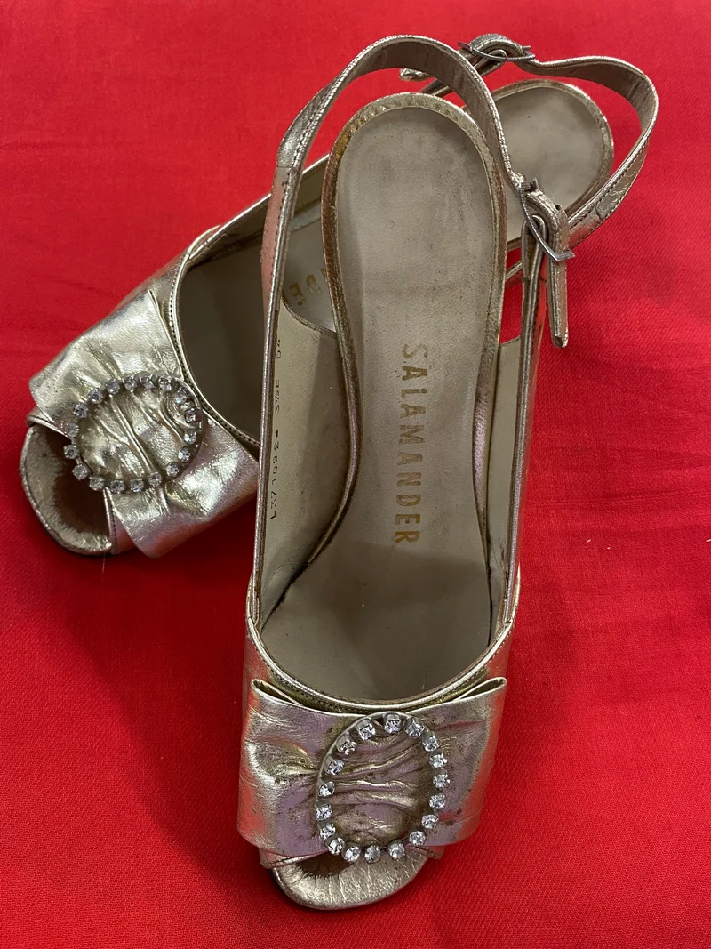 Vintage-Schuhe Pumps in gold Gr.36,5