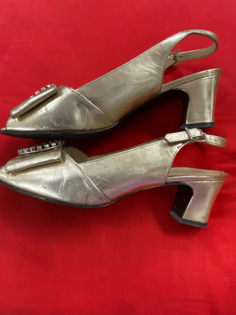 Vintage-Schuhe Pumps in gold Gr.36,5
