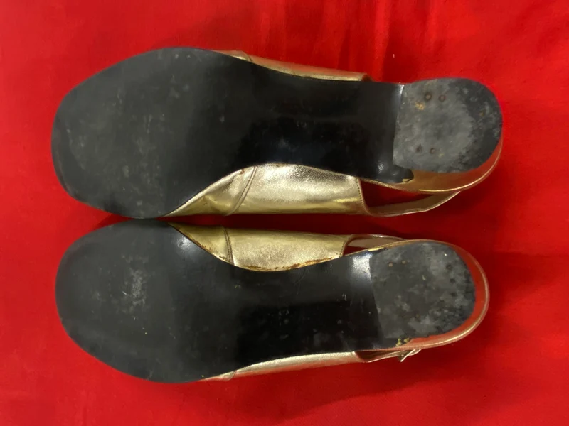 Vintage-Schuhe Pumps in gold Gr.36,5