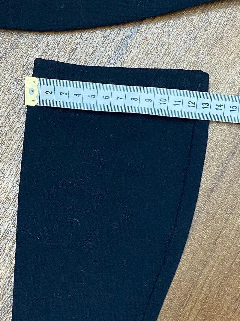 Stiefelstulpen, Gamaschen, viktorianisch, Damen-Überzieher, schwarz mit roten Knöpfen