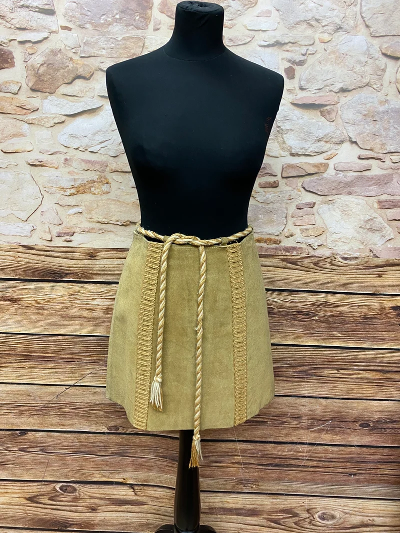70er Jahre Vintage Wildleder Minirock Beige mit Kordelgürtel Gr. 36
