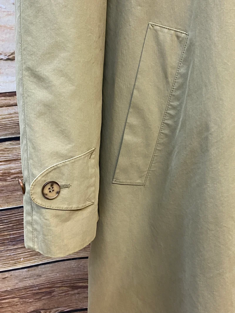 Langer Secondhand Trenchcoat für Herren beige Gr.48 Vintage