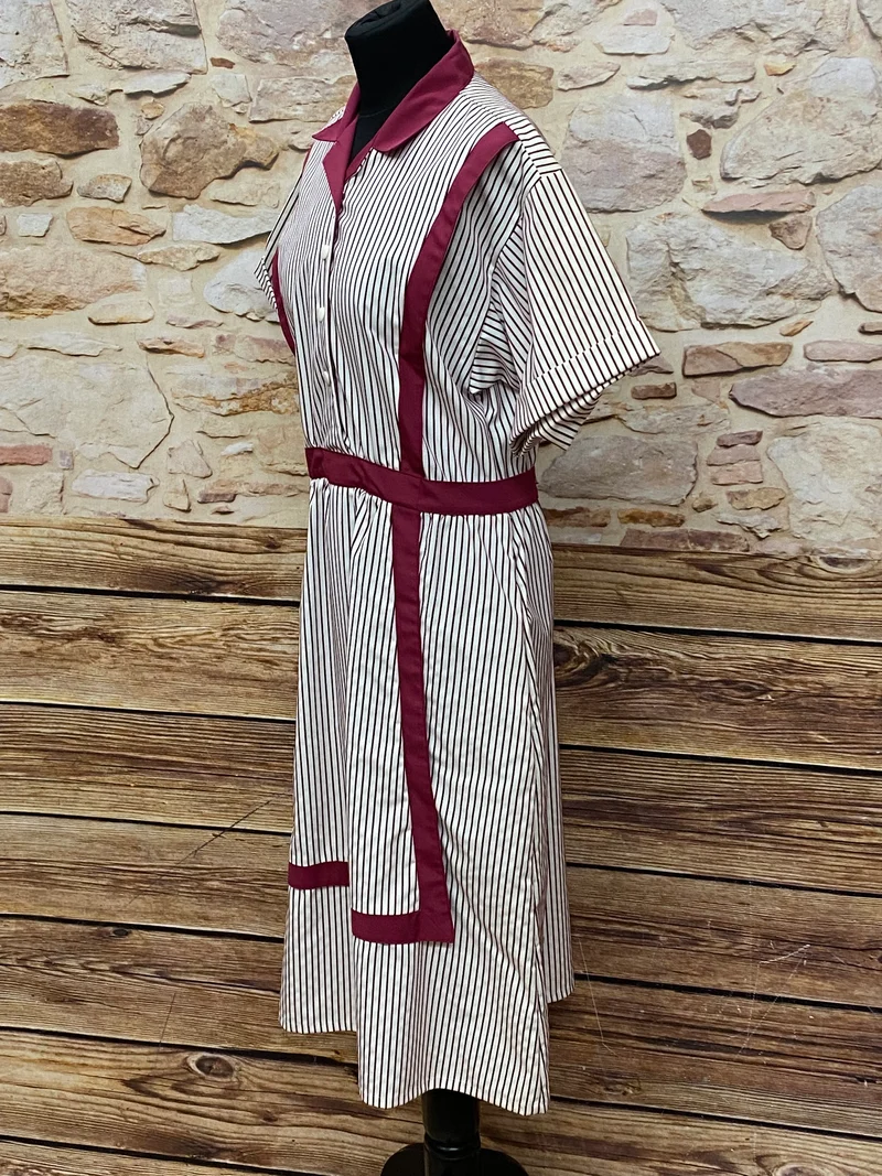 Zimmermädchen-Kleid original Uniform Gr.38