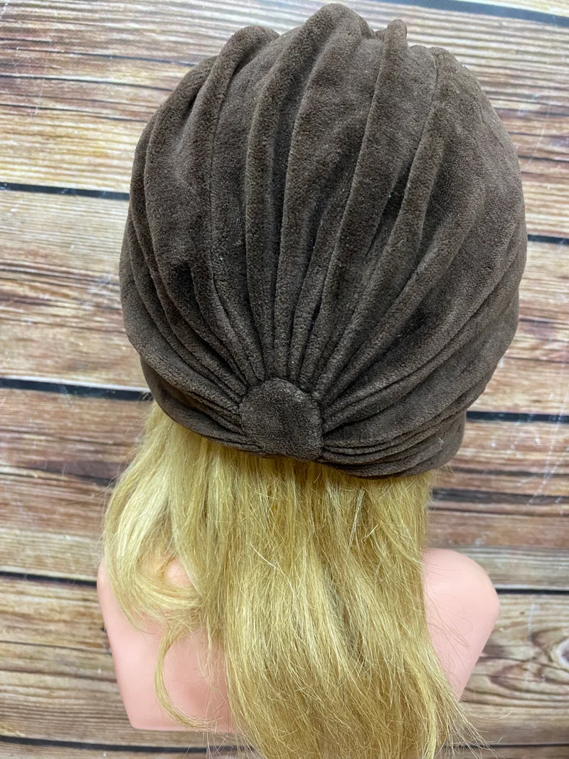20er Damen-Set, Turban, Brosche und Perlenkette
