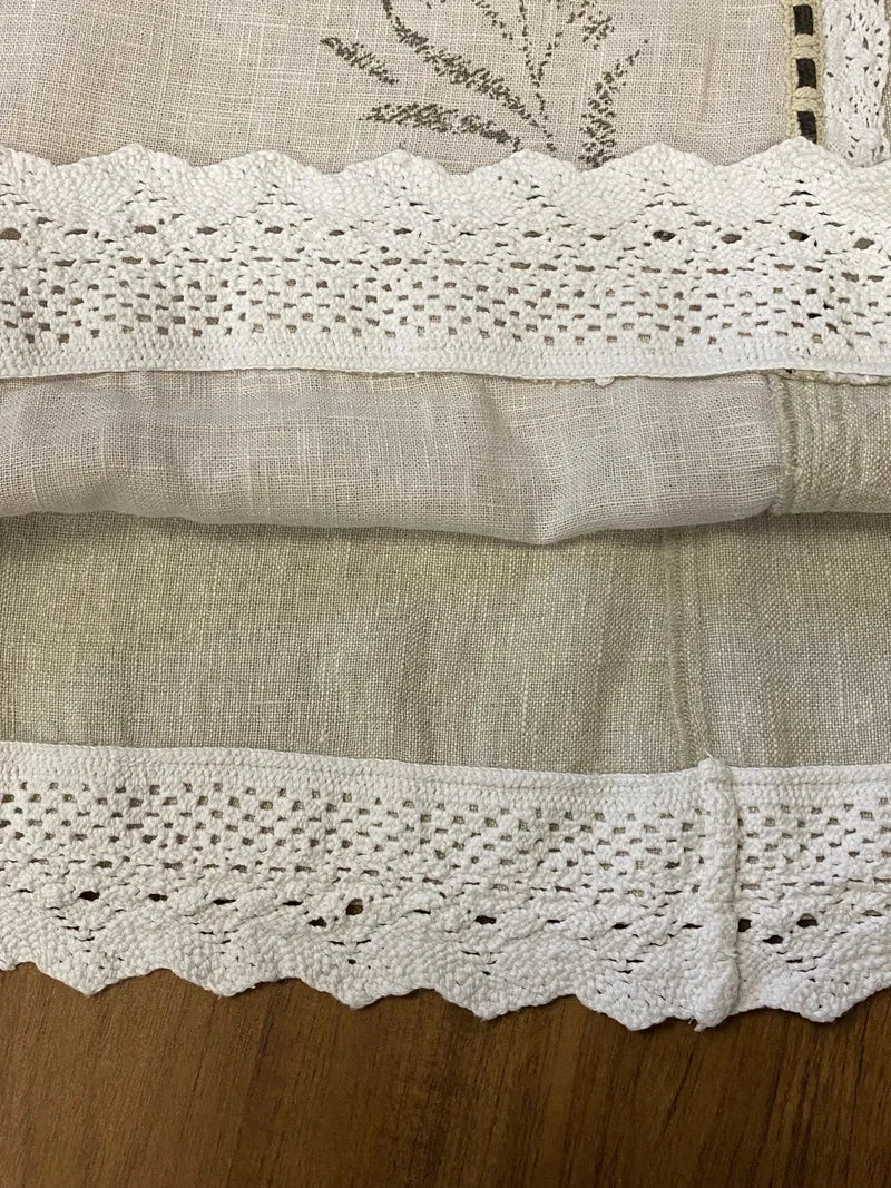Vintage Damen Trachtenrock von Solo – Beige und Creme, Größe 36