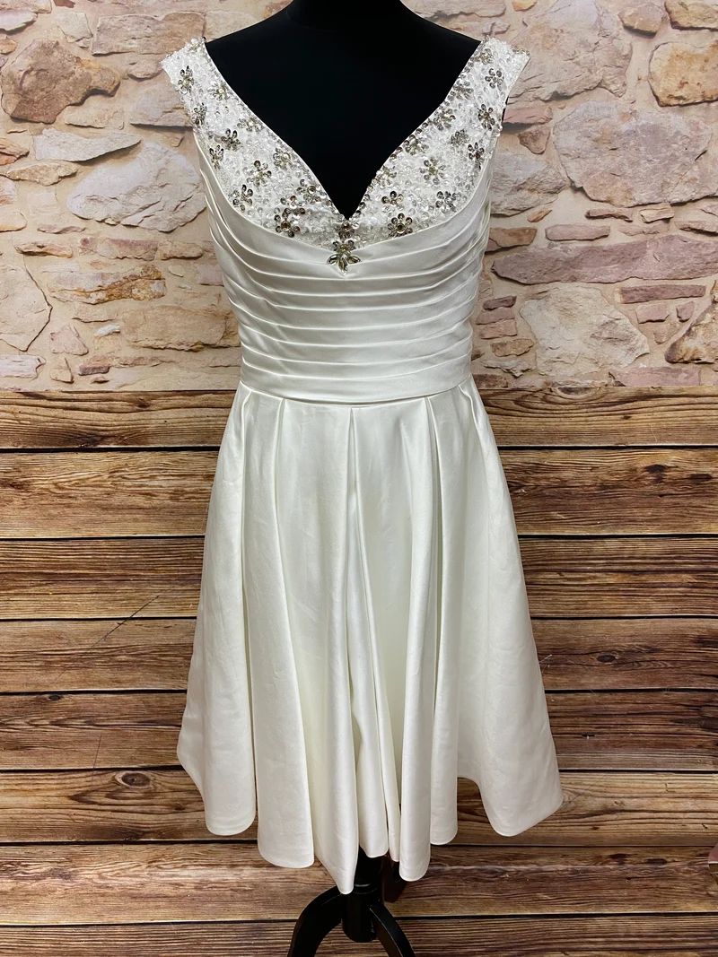 Vintage Swingkleid 50er Ivory Satin Perlen Gr. 36