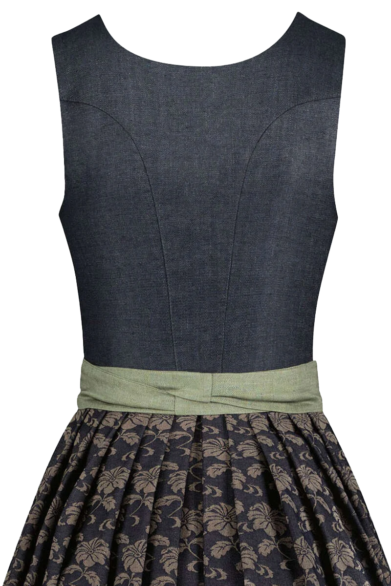 Dirndl mit Hakenverschluss
