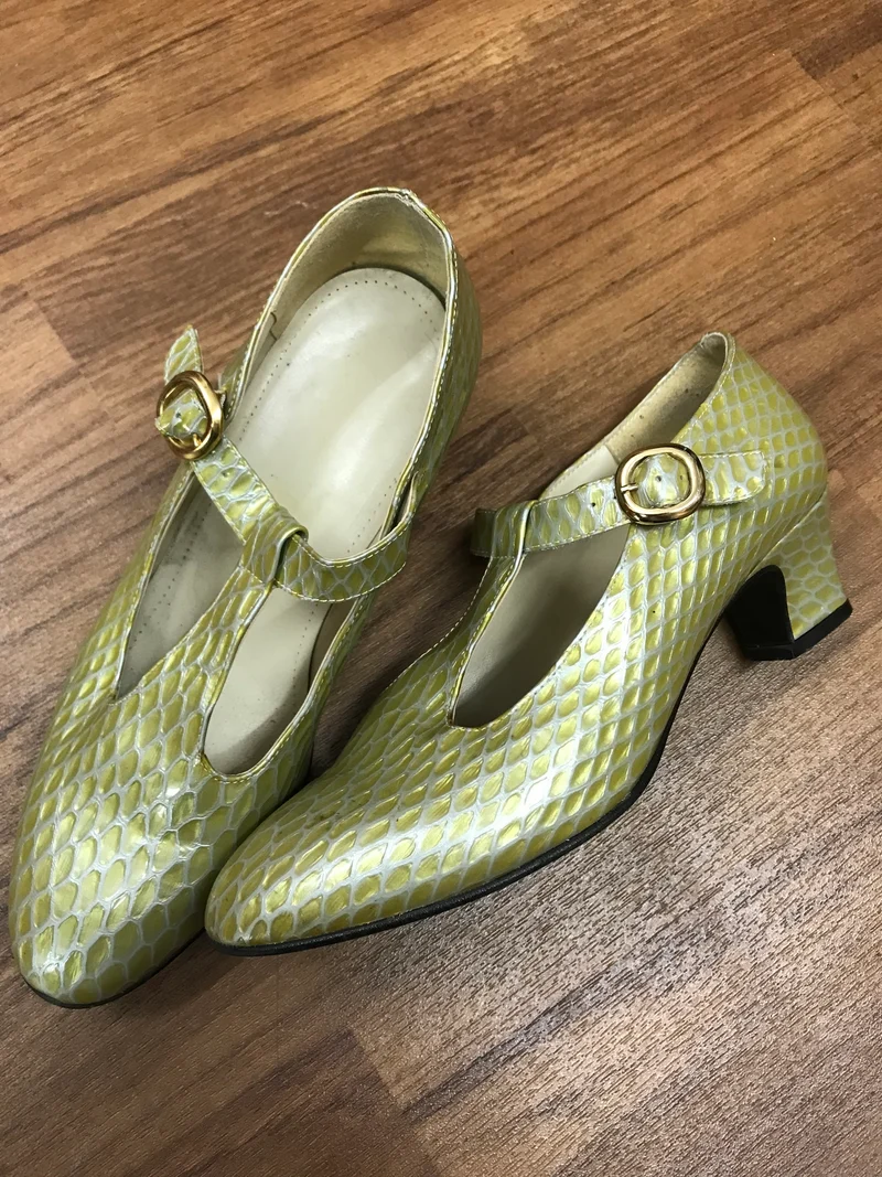 Schnallenschuhe, T-Steg, 20er Jahre Stil Gr.37