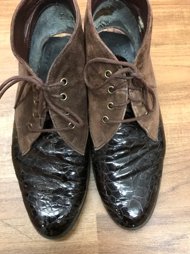 Schnürstiefelette braunes geprägtes Lackleder Gr.38