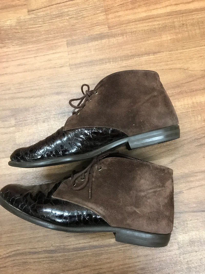 Schnürstiefelette braunes geprägtes Lackleder Gr.38