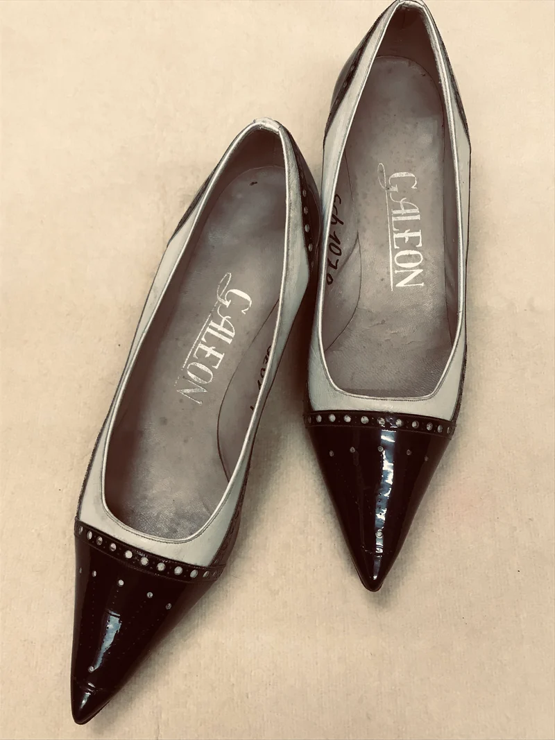 Vintage-Schuhe – 50er Jahre Stil – schwarz/weiß Lackleder (Gr. 39)