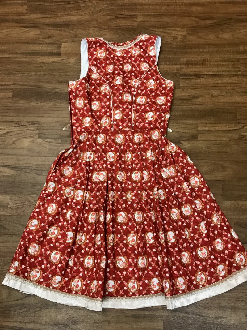 Dirndl rot beige - ohne Bluse - Bergweiss Gr. 40