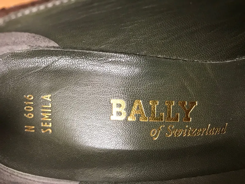 Bally Vintage Pumps Gr. 38 Braun – Wildleder & Lackleder – Made in Switzerland