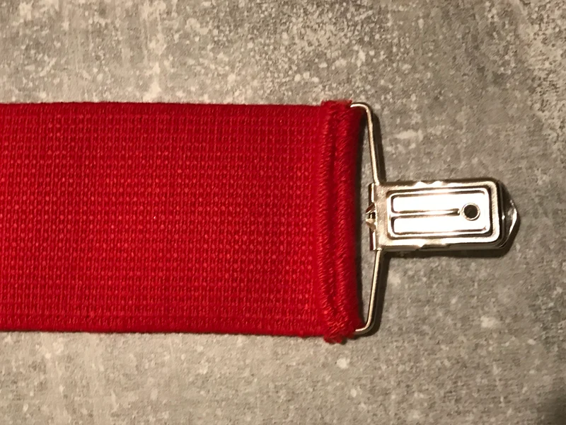 Extra breite Hosenträger in Rot