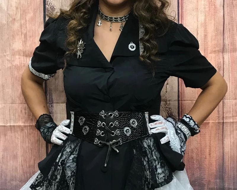 Steampunk Damen Outfit Gr. 42 in Schwarz-Weiß mit Mini-Zylinder