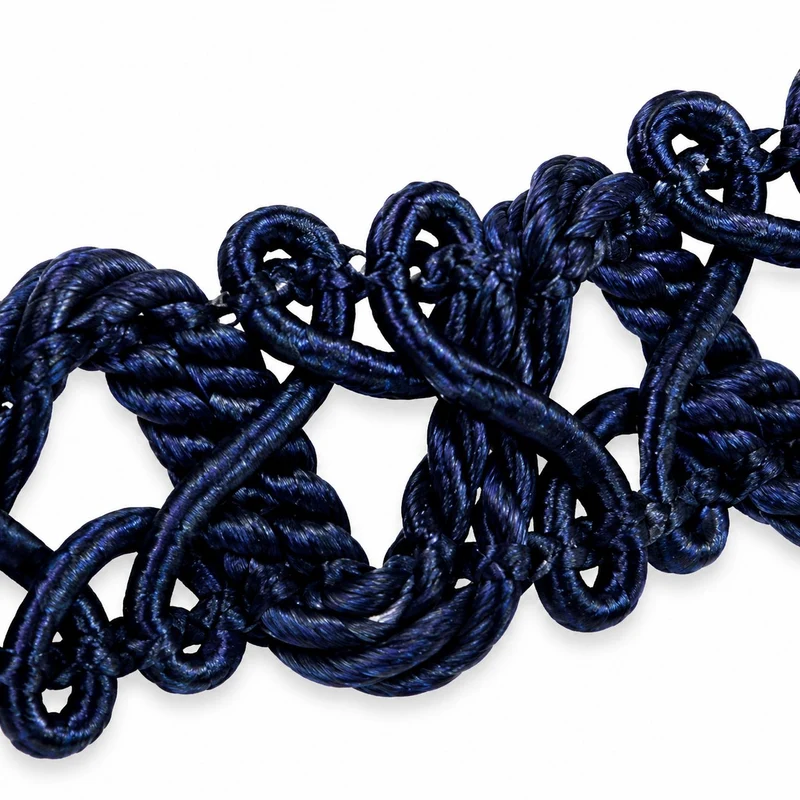 LUISIA® Spitzen Kropfband "Malina" mit Herzanhänger | Dunkelblau