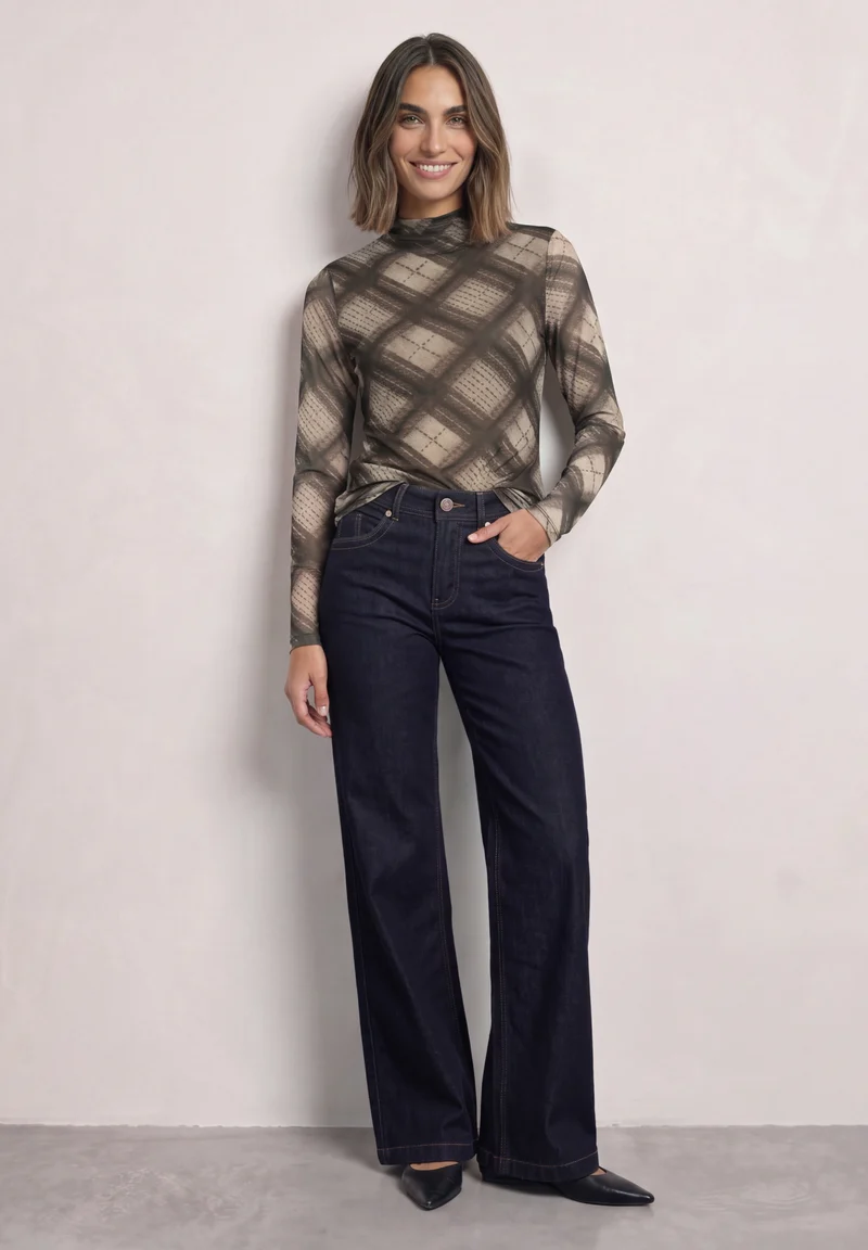 Shirt aus Mesh mit gerafftem Turtle Neck