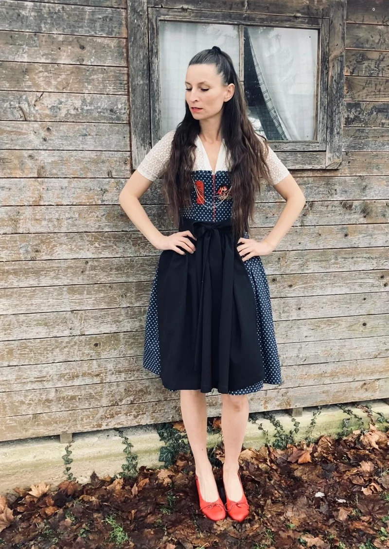 Dirndl Heavy Metal