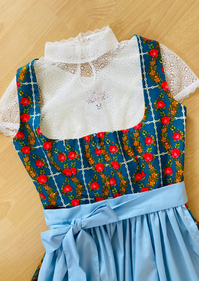 Dirndlbluse "Blumi"