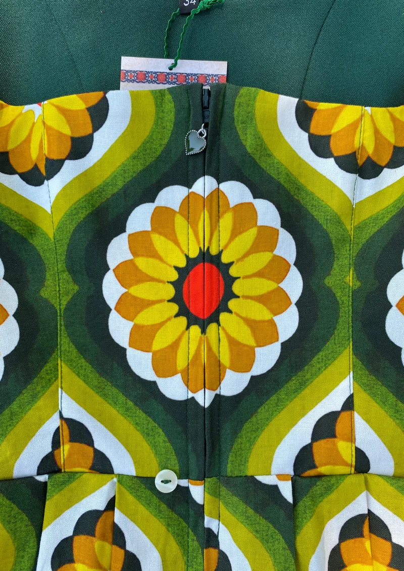 Dirndl "Sonnenblume"