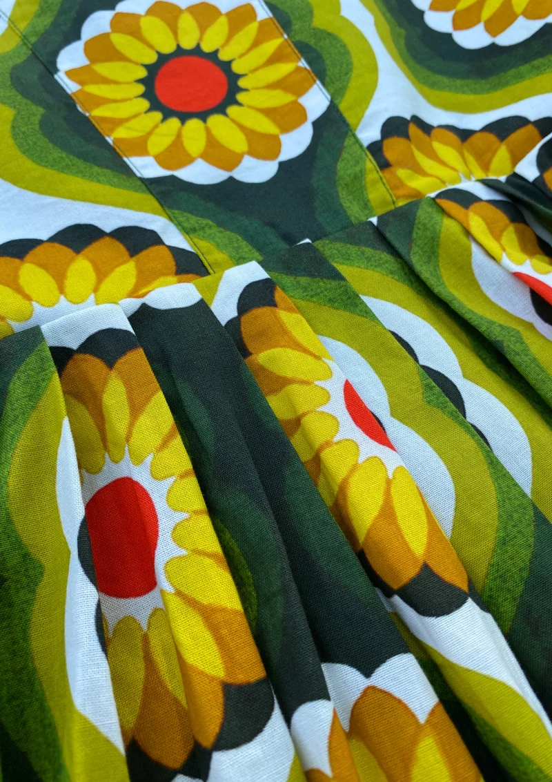 Dirndl "Sonnenblume"