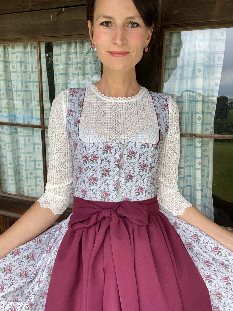 Dirndl grau mit Rosen "Olivia"