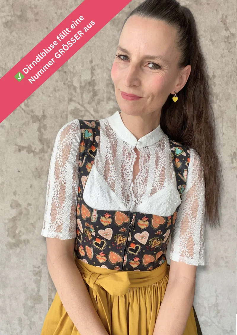 Dirndlbluse "Bergliebe"