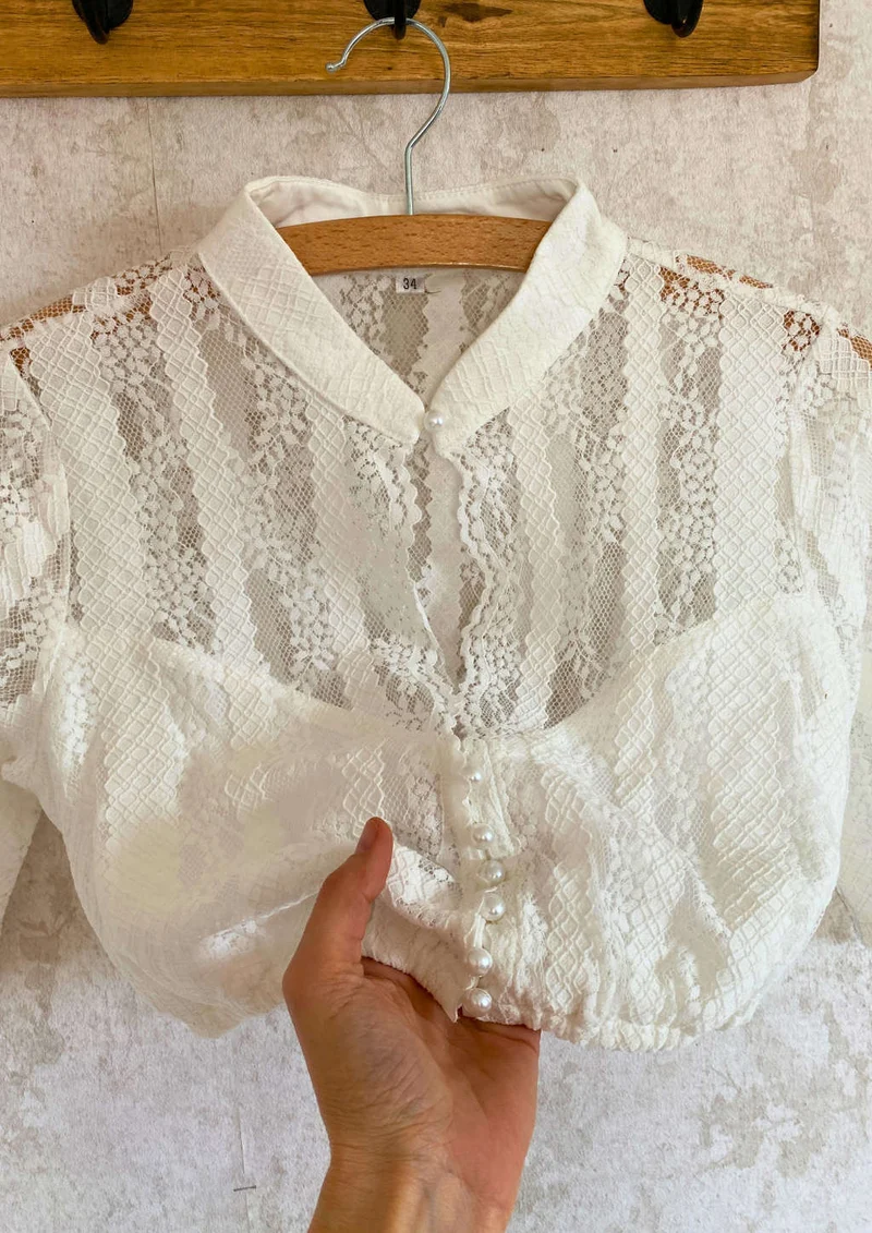 Dirndlbluse "Bergliebe"