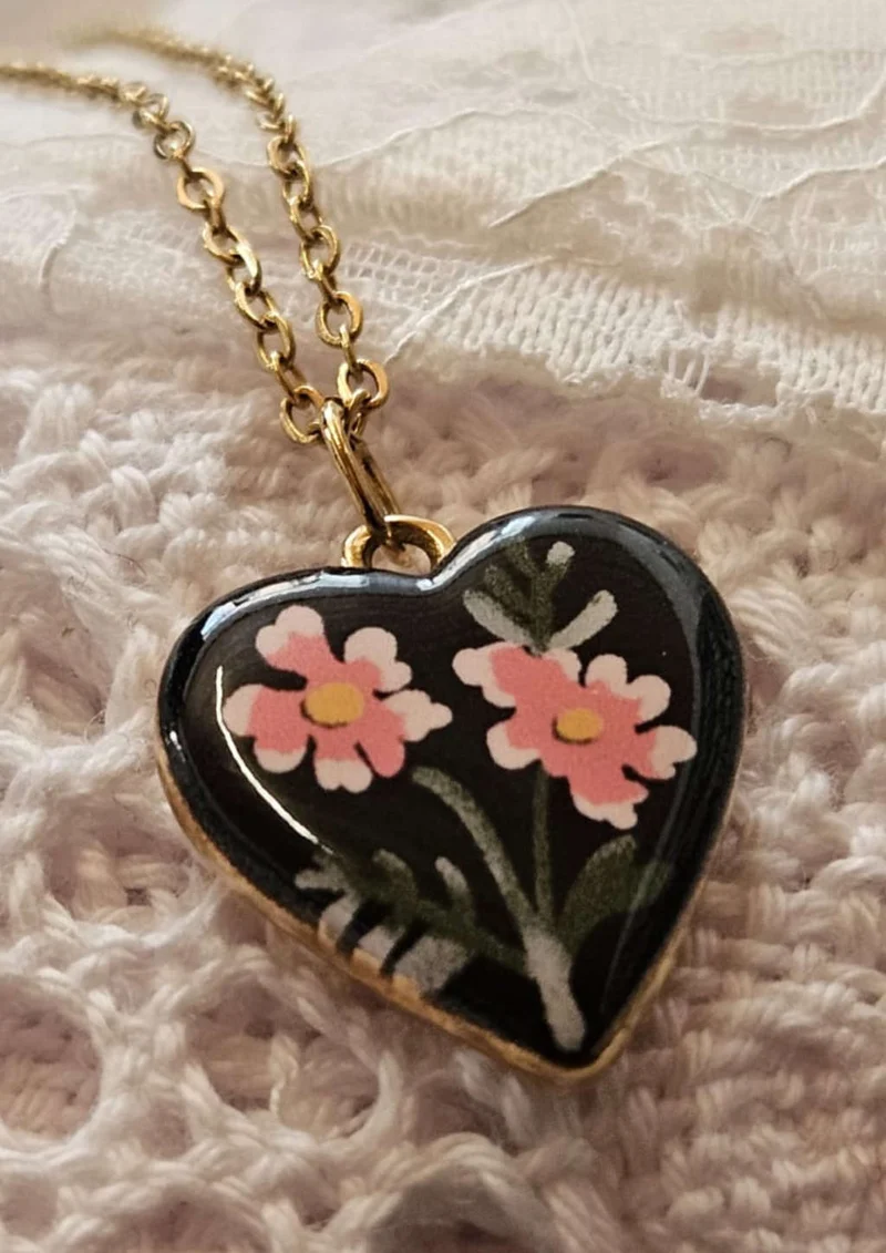 Dirndlschmuck