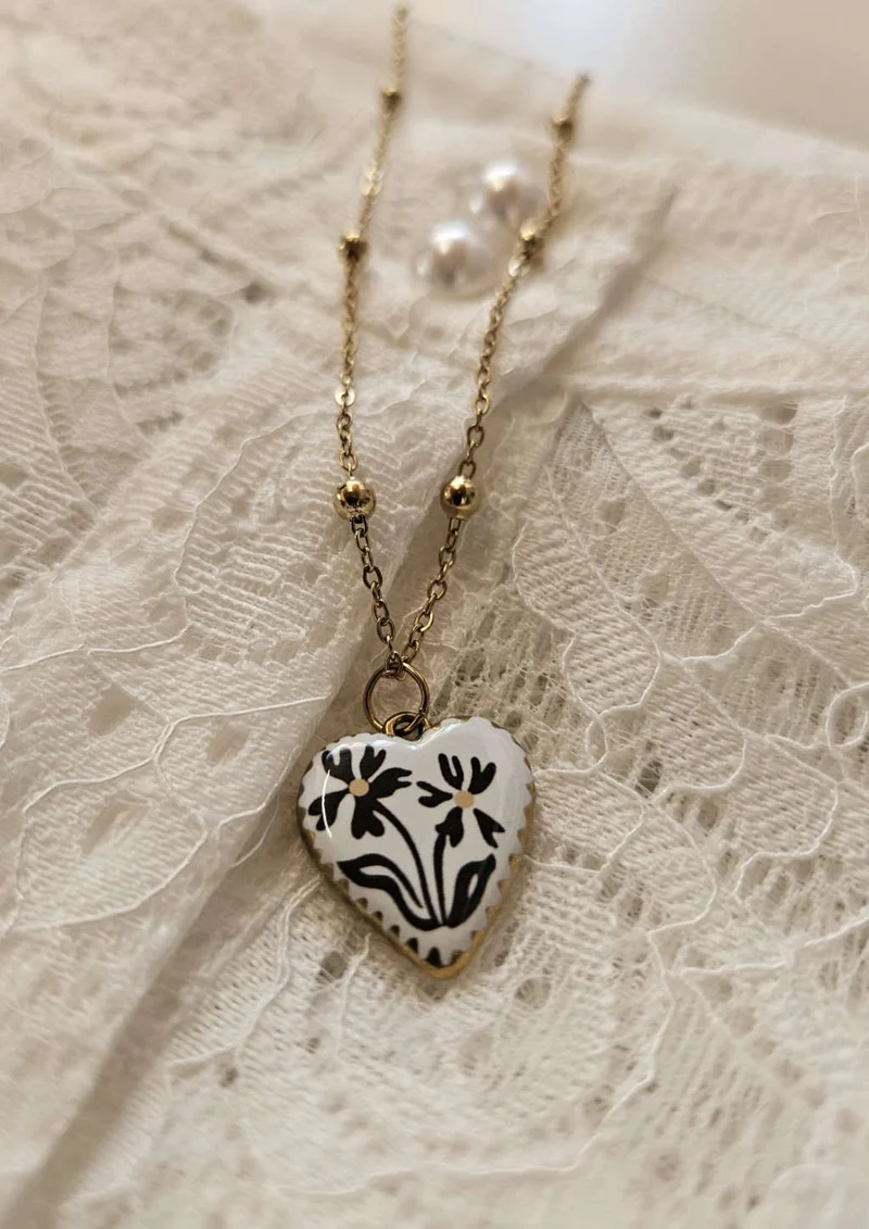 Dirndlschmuck