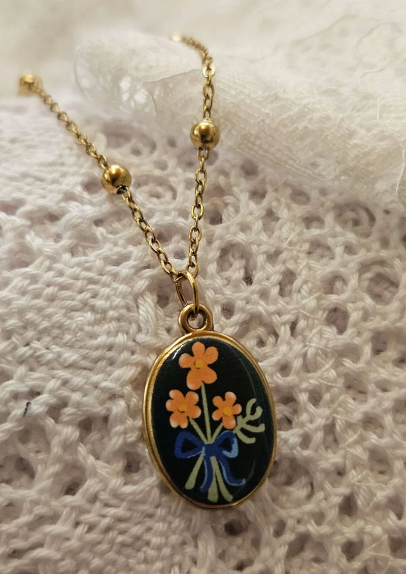 Dirndlschmuck